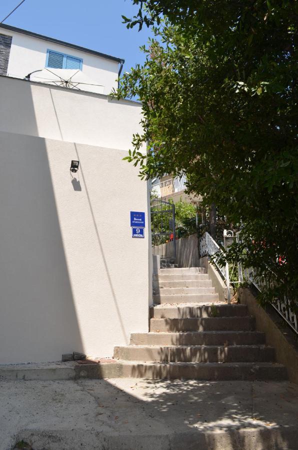 Apartments Korina Crikvenica Exterior foto